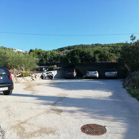 Apartament Buljan , Slatine-trogir-split *